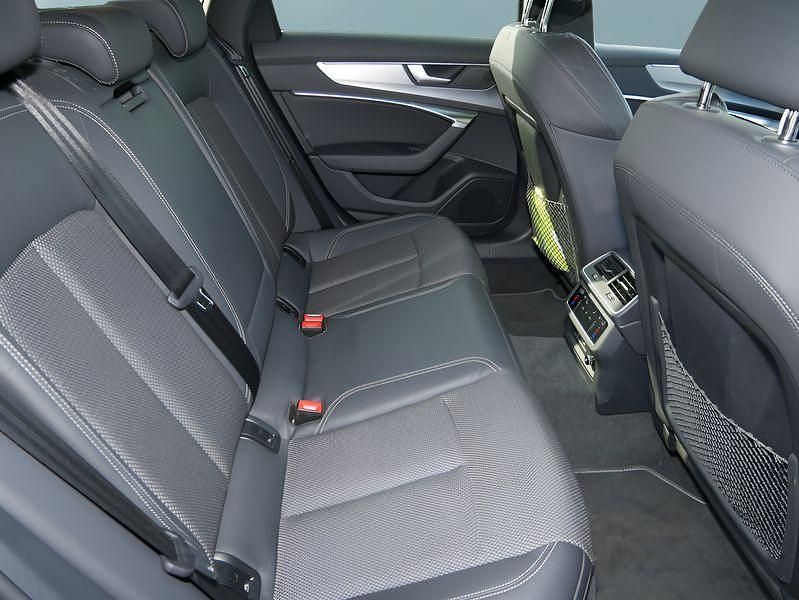 Gebraucht Audi A6 299 PS (219 kW) 2022 Grau Kombi