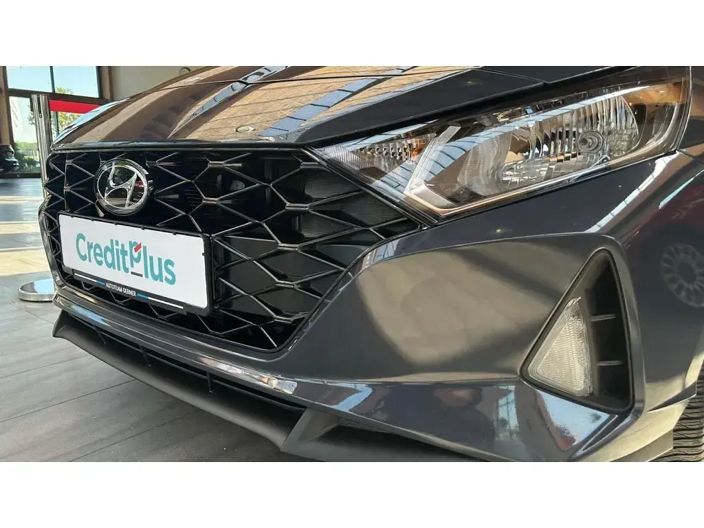 Gebraucht Hyundai i20 Edition+ 101 PS (74 kW) 2023 Unbekannt (metallic) Kleinwagen