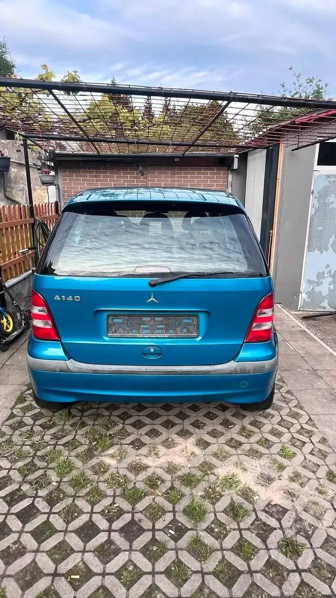 Gebraucht Mercedes A140 82 PS (60 kW) 2002 Blau Kleinwagen