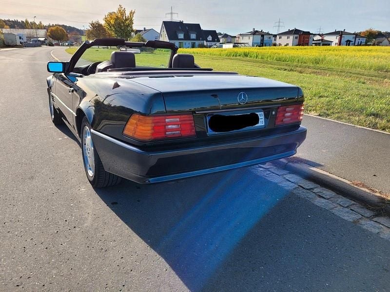 Gebraucht Mercedes SL320 231 PS (169 kW) 1994 Schwarz Cabrio