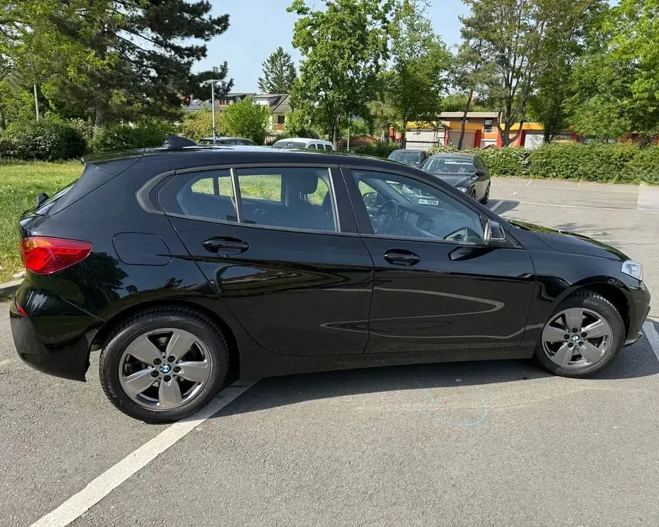 Gebraucht BMW 118 Advantage 140 PS (102 kW) 2020 Schwarz Kleinwagen