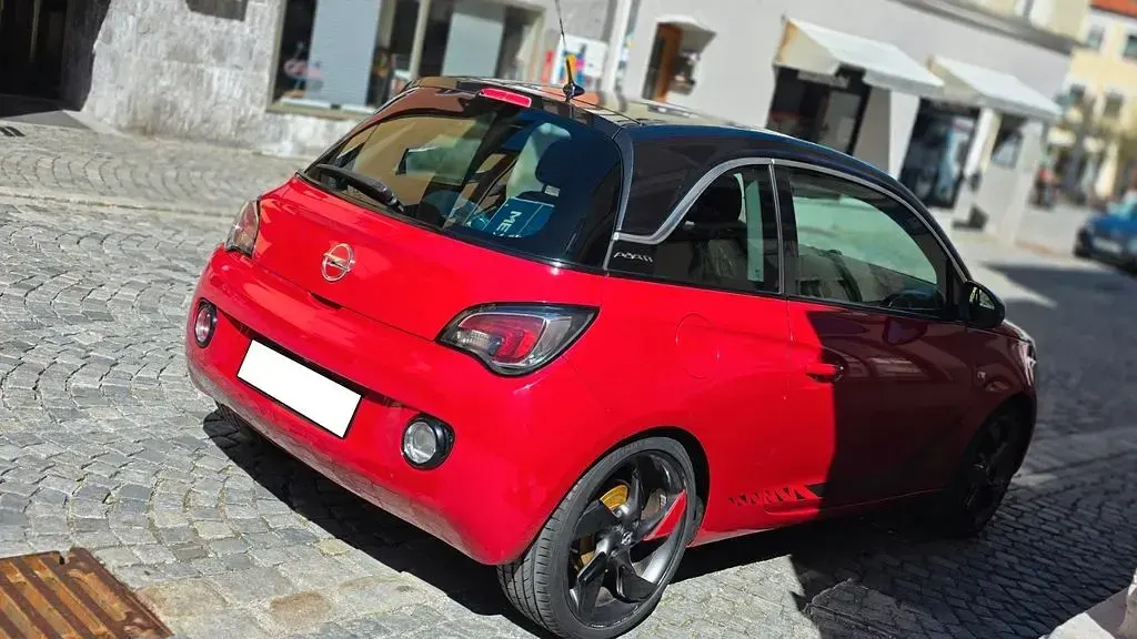 Używany Opel Adam Slam 101 KM (74 kW) 2014 Czerwony Hatchback