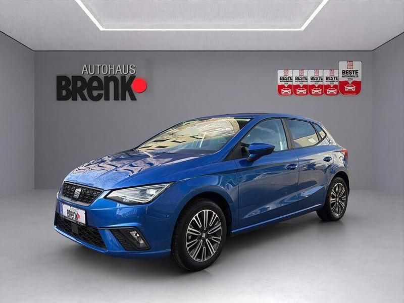Blau Gebraucht 2024 Seat Ibiza Limousine | 17.490 € (Superpreis) - Bild 1/3