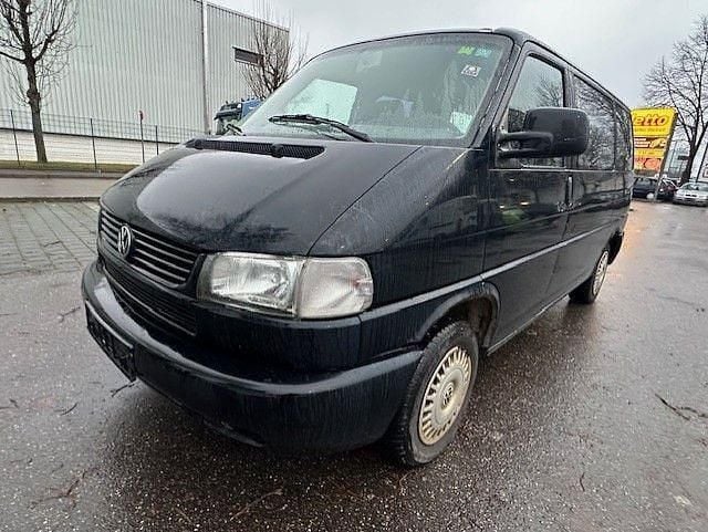 Gebraucht VW T4 102 PS (75 kW) 2003 Schwarz Van