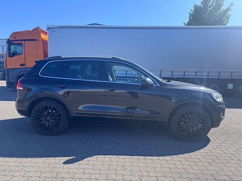Gebraucht VW Touareg 262 PS (192 kW) 2014 Schwarz SUV