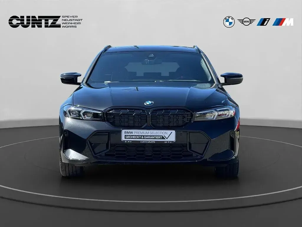 Gebraucht BMW M340 M Sport 340 PS (250 kW) 2025 Saphirschwarz metallic Limousine