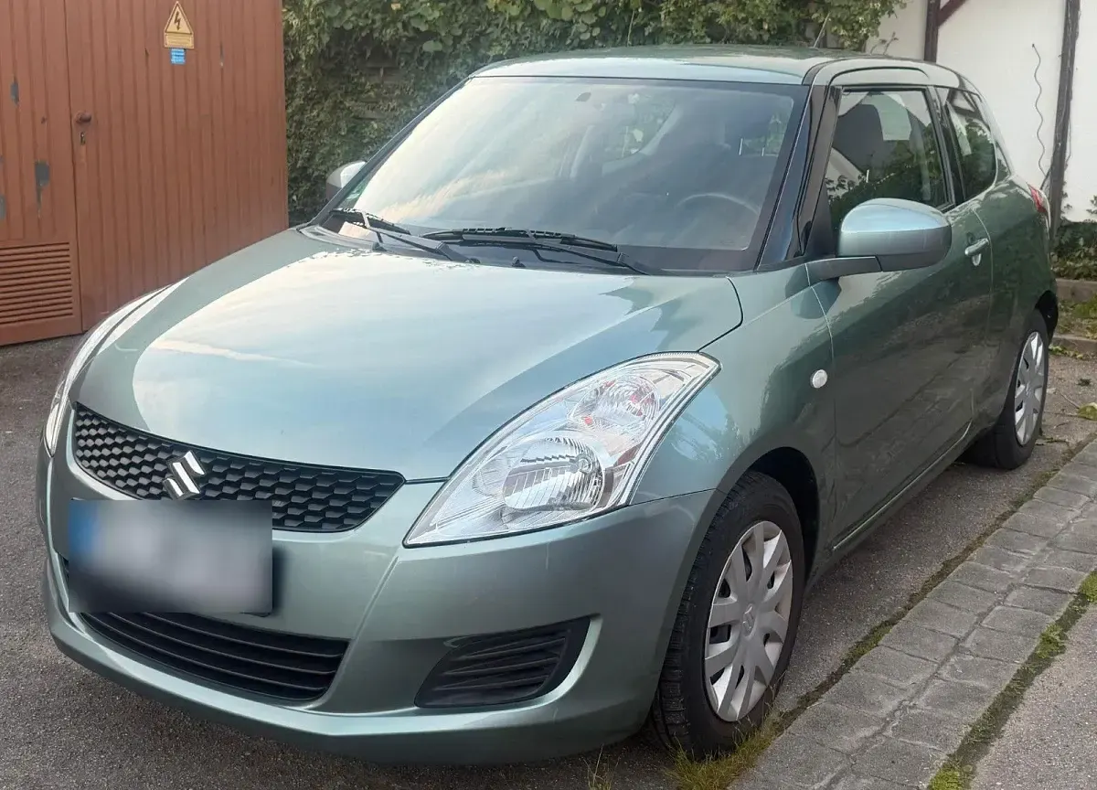 Gebraucht Suzuki Swift 94 PS (69 kW) 2011 Grau Kleinwagen