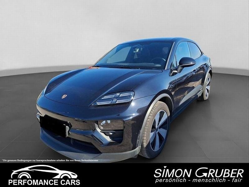 Gebraucht Porsche Macan 264 kW (360 PS) 2025 Tiefschwarz (metallic) SUV