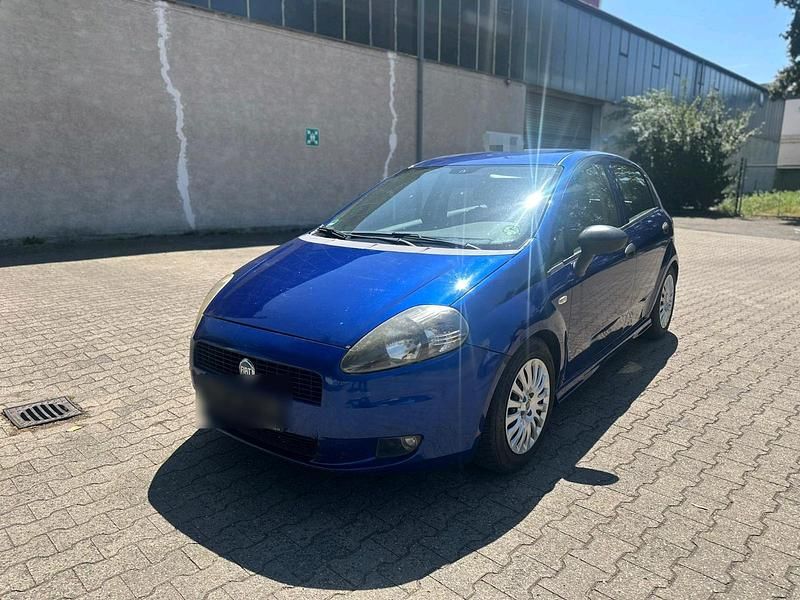 Blau Gebraucht 2007 Fiat Grande Punto Kleinwagen | 700 € (Guter Preis) - Bild 1/4