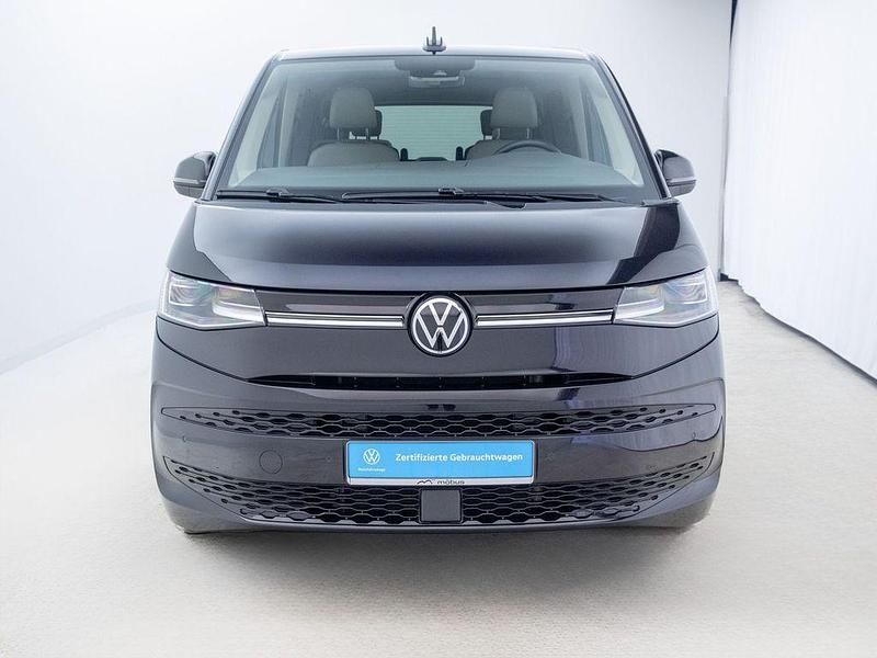 Gebraucht VW Multivan Life 204 PS (150 kW) 2023 Deep black perleffekt Van