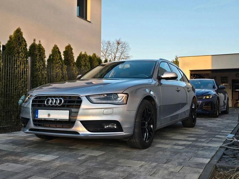 Gebraucht Audi A4 Ambiente 170 PS (125 kW) 2015 Silber Kombi