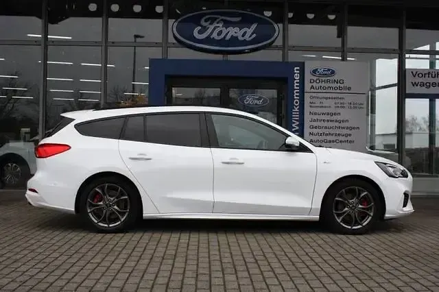 Usata Ford Focus ST-Line 125 CV (91 kW) 2021 Bianco Berlina