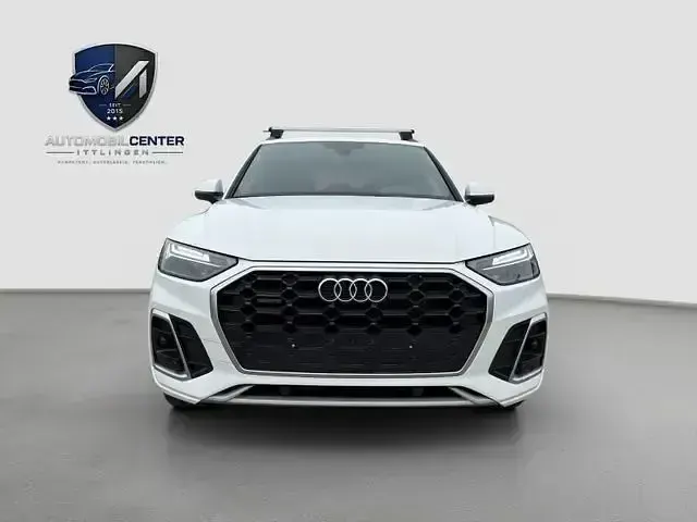 Używany Audi Q5 S-Line 367 KM (269 kW) 2022 Biały SUV