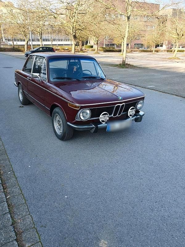 Gebraucht BMW 2002 100 PS (73 kW) 1974 Rot Limousine