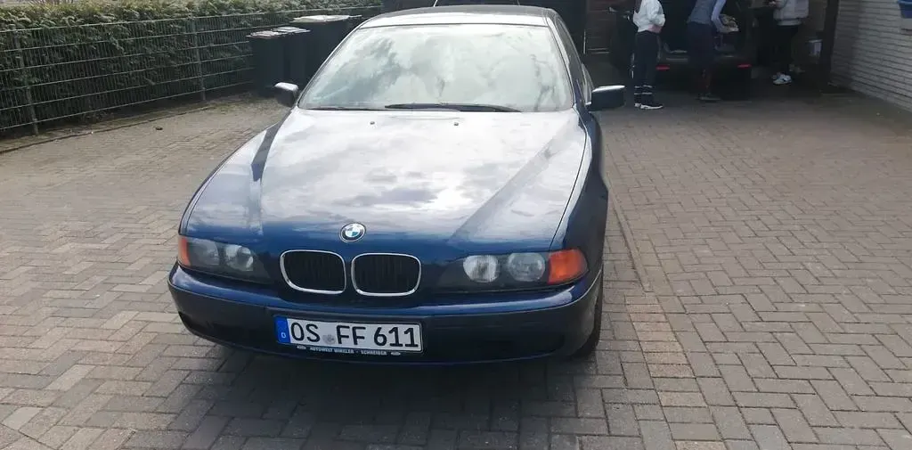 Używany BMW 520 150 KM (110 kW) 1997 Niebieski Sedan/Limuzyna