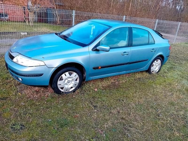 Blau Gebraucht 2003 Renault Laguna II Limousine | 200 € (Superpreis) - Bild 1/4