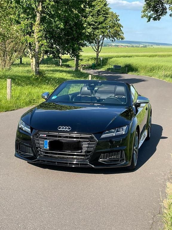 Schwarz Gebraucht 2017 Audi TT Roadster Ambiente Cabrio | 31.790 € (Etwas zu teuer) - Bild 1/4