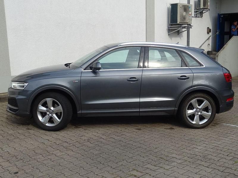 Gebraucht Audi Q3 S-Line 150 PS (110 kW) 2017 Grau SUV