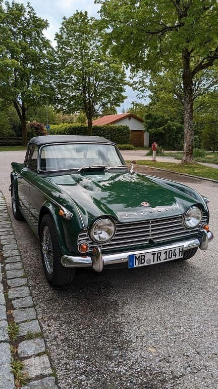 Gebraucht 1968 Triumph TR4 Cabrio | 29.500 € - Bild 1/4