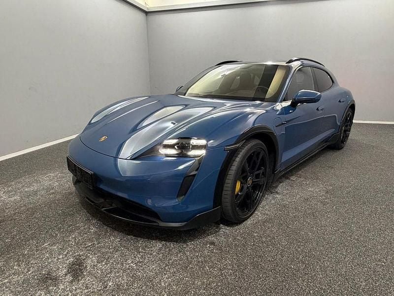 Blau Gebraucht 2022 Porsche Taycan Turbo S Limousine | 84.999 € (Superpreis) - Bild 1/4