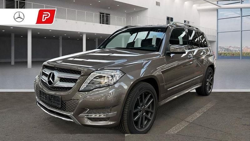 Grau Gebraucht 2013 Mercedes GLK220 SUV | 16.750 € (Fairer Preis) - Bild 1/4