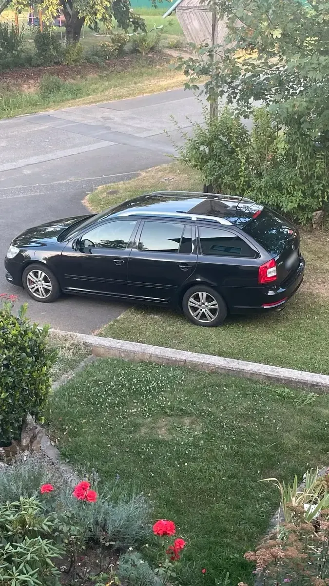 Gebraucht Skoda Octavia RS 170 PS (125 kW) 2011 Schwarz Kombi