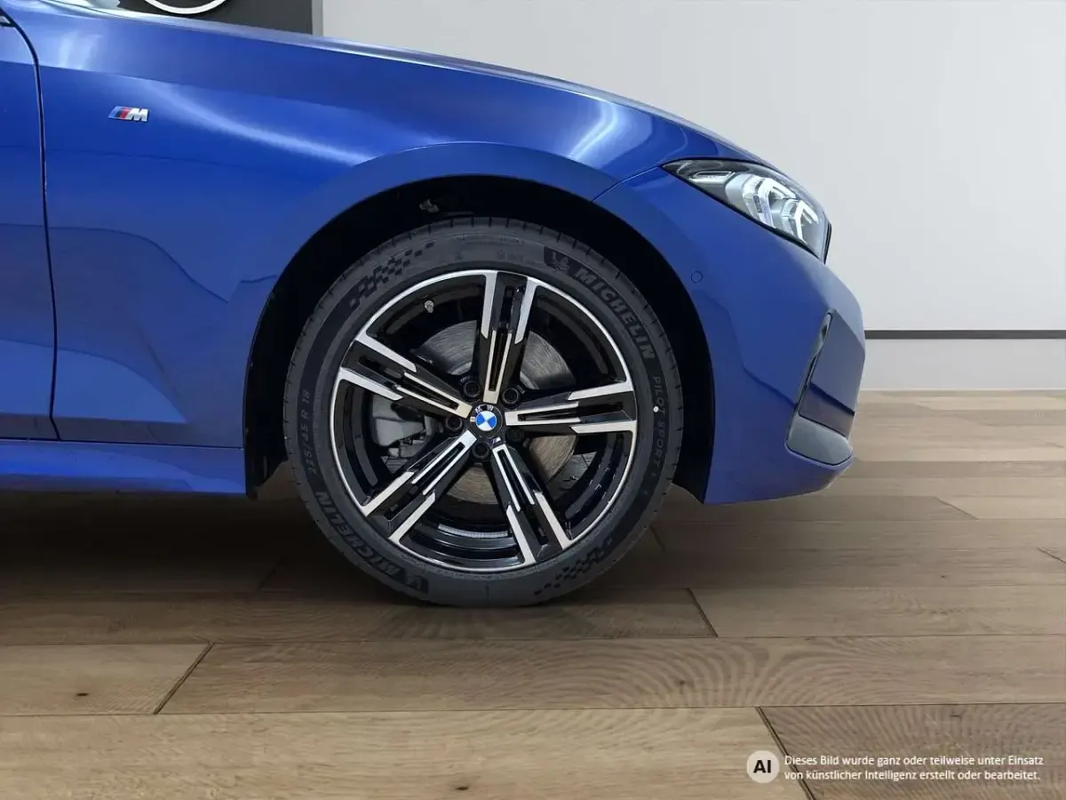 Gebraucht BMW 330e M Sport 292 PS (214 kW) 2025 Blau Kombi