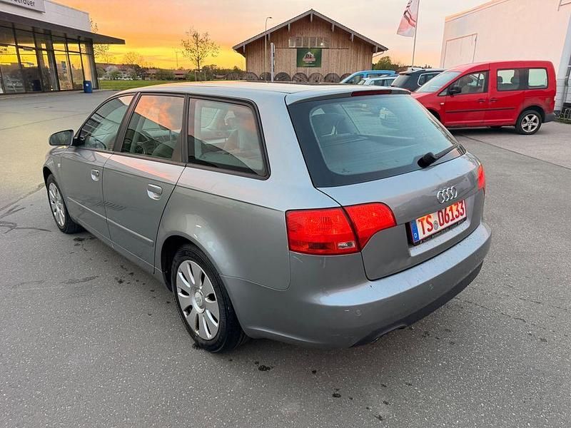 Gebraucht Audi A4 Business 116 PS (85 kW) 2007 Grau Kombi
