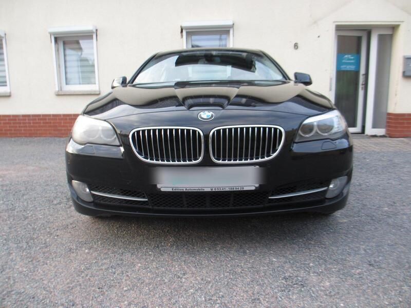 Schwarz Gebraucht 2010 BMW 525 Limousine | 9.000 € (Fairer Preis) - Bild 1/4