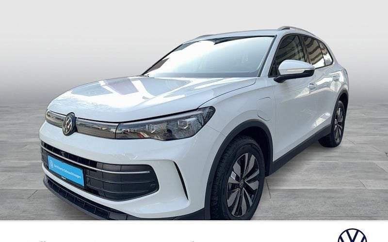 Neu VW Tiguan Life 204 PS (150 kW) 2026 Weiß SUV