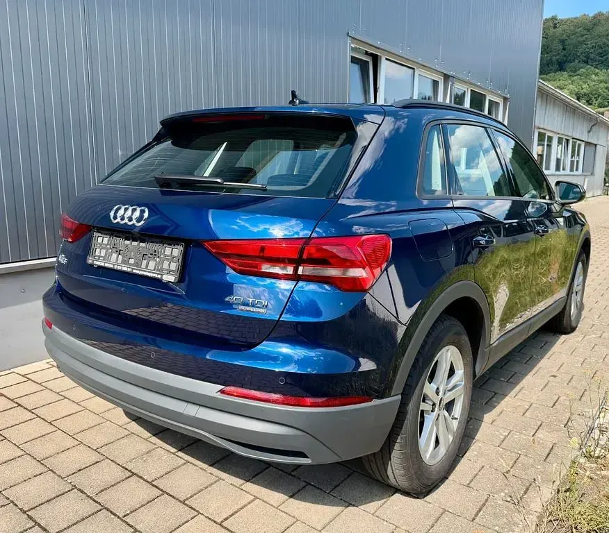 Gebraucht Audi Q3 200 PS (147 kW) 2021 Blau SUV