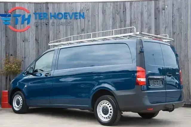 Gebraucht Mercedes Vito 114 PS (83 kW) 2017 Blau Van
