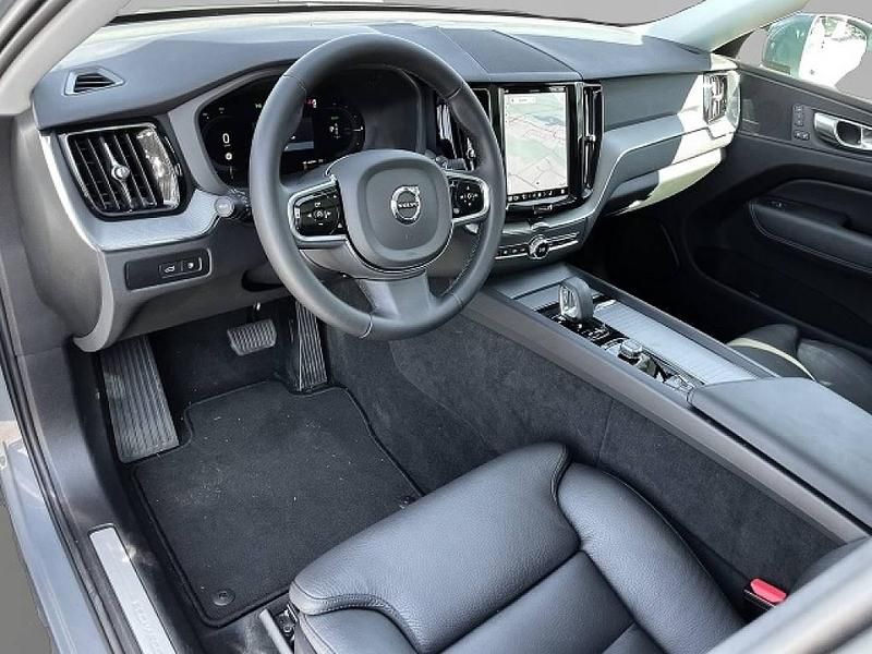 Gebraucht Volvo XC60 Plus 455 PS (334 kW) 2024 Grau SUV