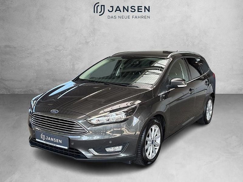Grau Gebraucht 2018 Ford Focus Titanium Kombi | 11.990 € (Etwas zu teuer) - Bild 1/3