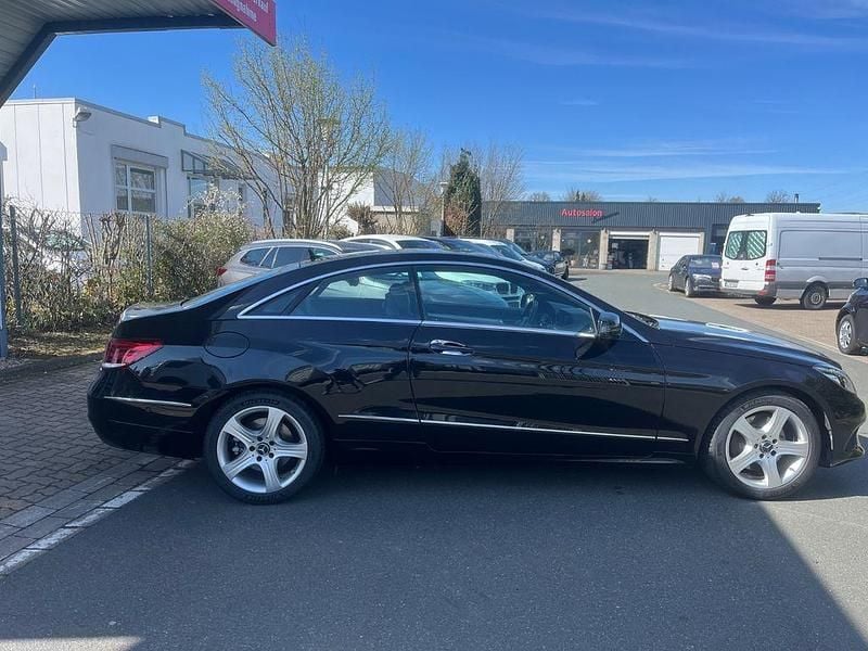 Gebraucht Mercedes E350 306 PS (225 kW) 2015 Schwarz Coupé