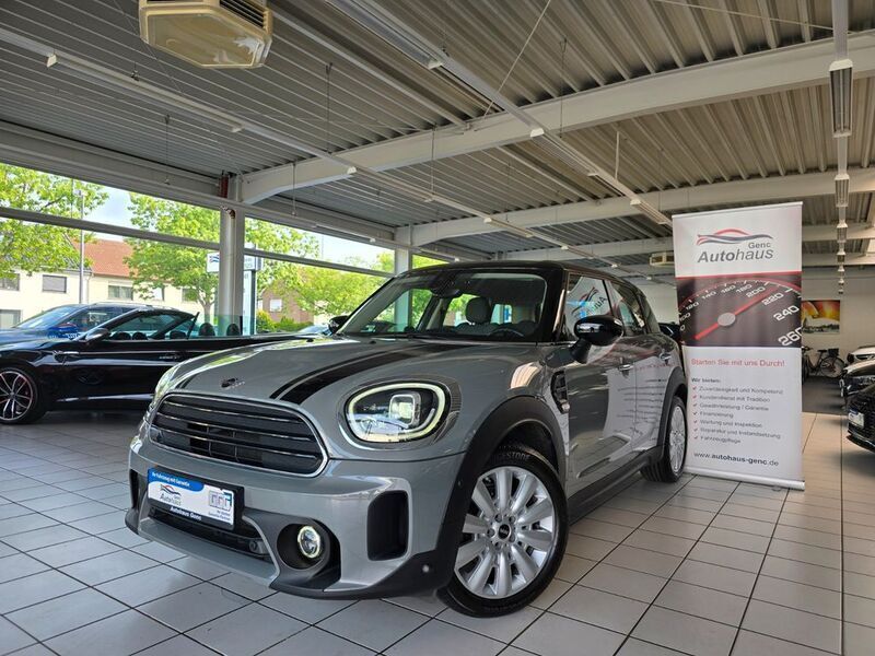 Grau Gebraucht 2020 Mini Cooper D Countryman SUV | 22.400 € (Fairer Preis) - Bild 1/4
