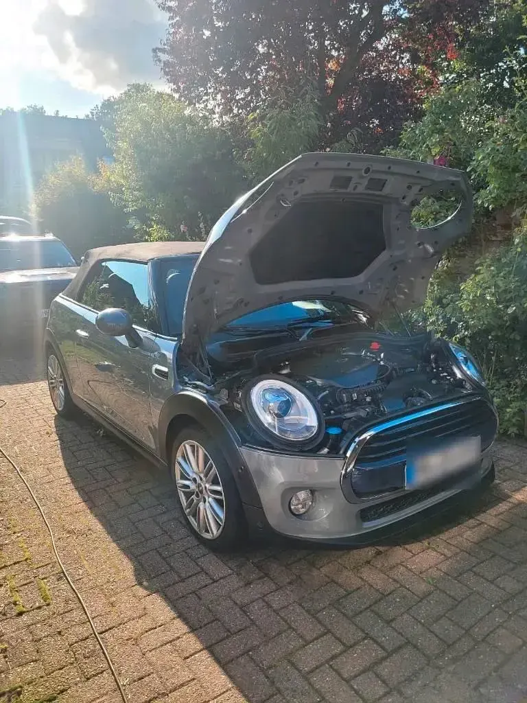 Gebraucht Mini Cooper Cabriolet 136 PS (100 kW) 2016 Grau Cabrio