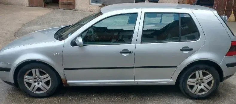 Gebraucht VW Golf IV 75 PS (55 kW) 2002 Silber Limousine