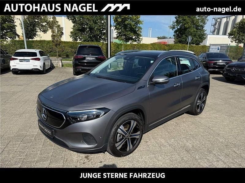 Grau Gebraucht 2021 Mercedes EQA250 Progressive SUV | 25.489 € (Fairer Preis) - Bild 1/4