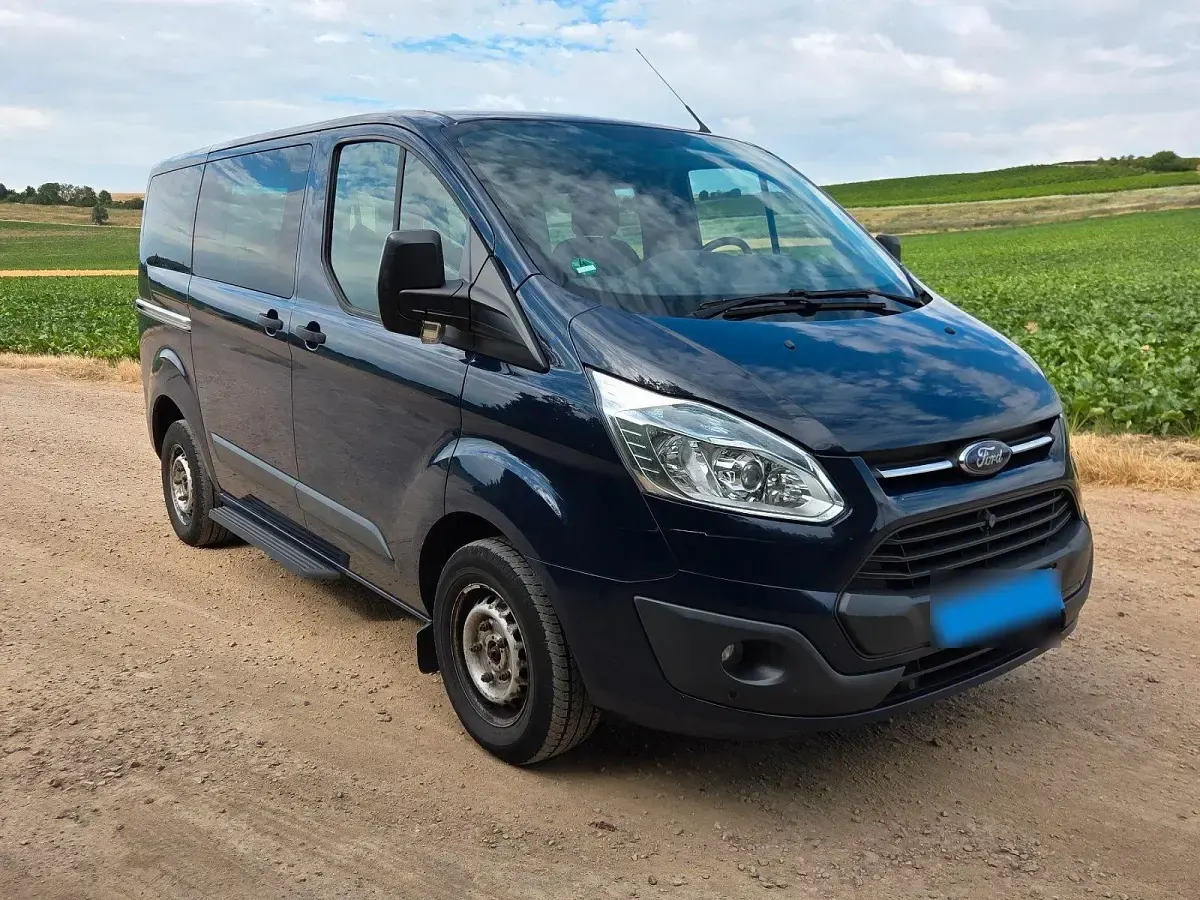 Gebraucht Ford Tourneo 125 PS (91 kW) 2014 Blau Van / Kleinbus