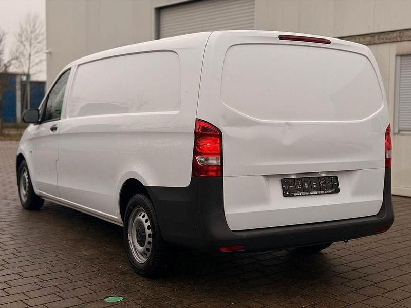 Gebraucht Mercedes Vito 136 PS (100 kW) 2019 Weiß Van