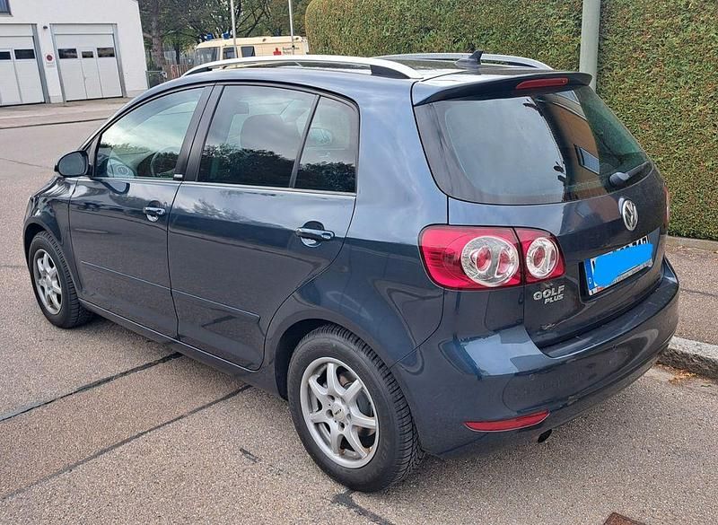 Gebraucht VW Golf Plus Cross Style 105 PS (77 kW) 2011 Grau Van / Kleinbus