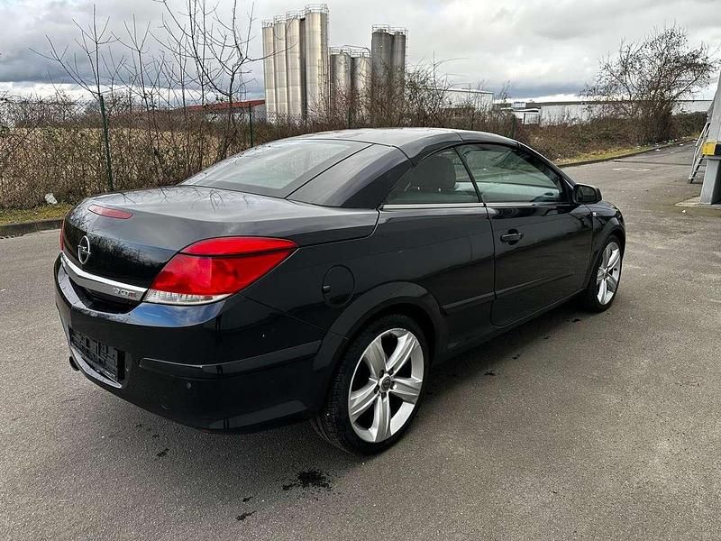 Gebraucht Opel Astra Cabriolet 150 PS (110 kW) 2008 Schwarz Cabrio