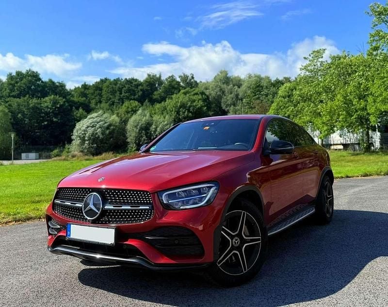 Gebraucht 2019 Mercedes GLC220 AMG line SUV | 39.750 € (Teuer) - Bild 1/4