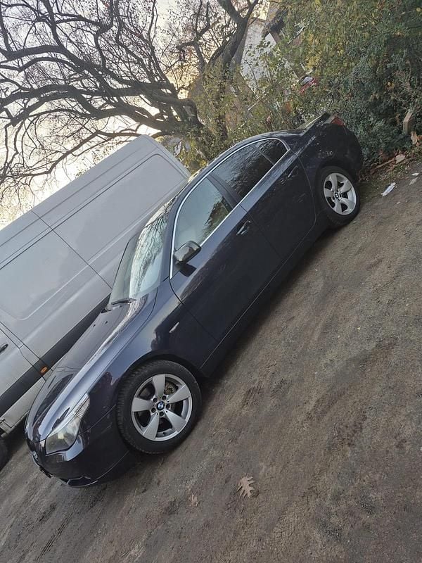 Usata BMW 525 177 CV (130 kW) 2004 Blu Berlina