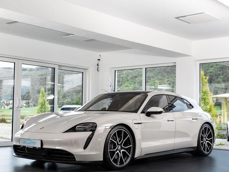 Grau Gebraucht 2023 Porsche Taycan Chrono Limousine | 73.000 € (Fairer Preis) - Bild 1/4