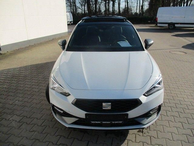 Gebraucht Seat Leon FR 150 PS (110 kW) 2024 Weiß Limousine