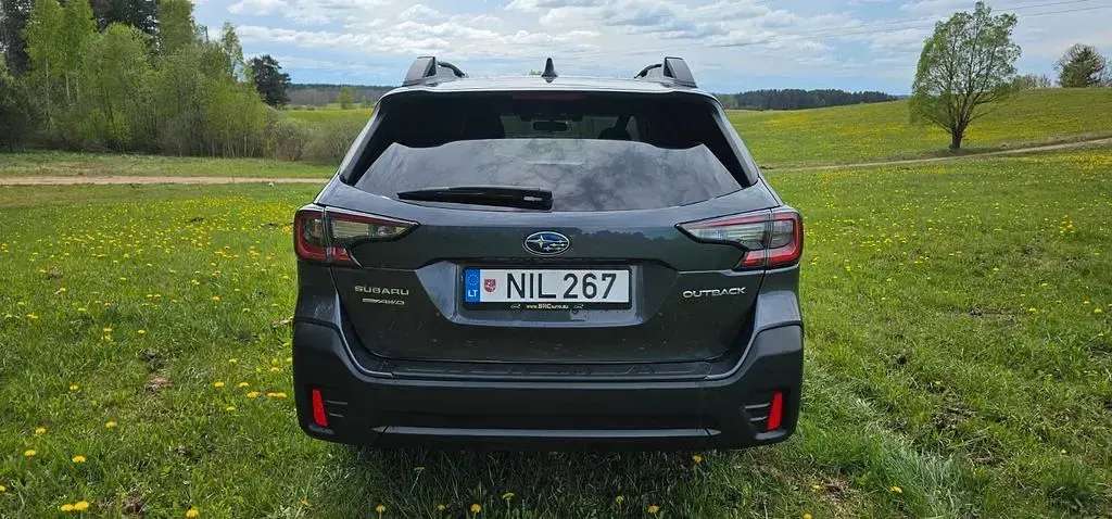 Gebraucht Subaru Outback 185 PS (136 kW) 2022 Grau Kombi