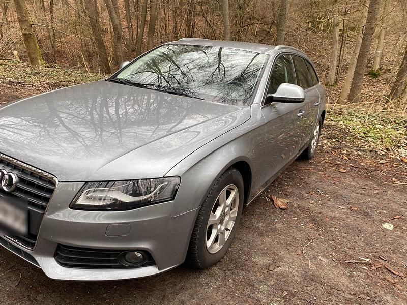 Gebraucht Audi A4 160 PS (117 kW) 2009 Silber Kombi