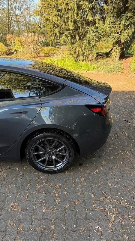 Gebraucht Tesla Model 3 239 kW (325 PS) 2022 Grau Limousine